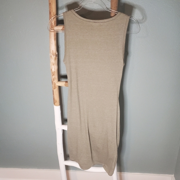 Leith ruched bodycon green tank dress - Picture 8 of 8